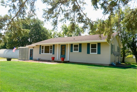 Photo of 1104 N 29th Road, Utica, IL 61373 (MLS # 12710577)