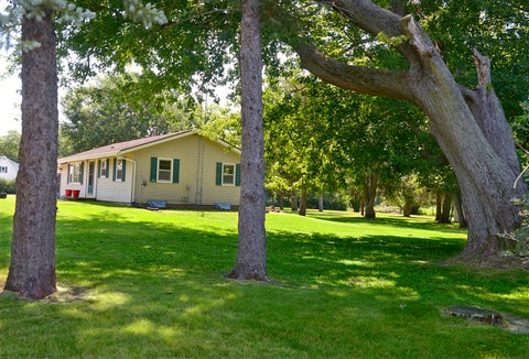 Tiny photo for 1104 N 29th Road, Utica, IL 61373 (MLS # 12710577)
