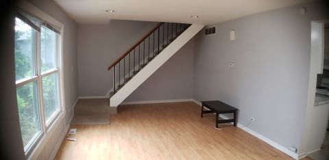 Tiny photo for 354 Creekside Drive, Vernon Hills, IL 60061 (MLS # 12525161)