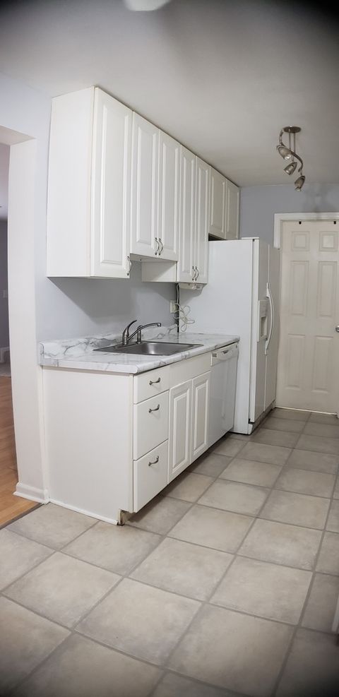 Tiny photo for 354 Creekside Drive, Vernon Hills, IL 60061 (MLS # 12525161)