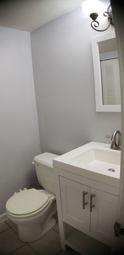 Tiny photo for 354 Creekside Drive, Vernon Hills, IL 60061 (MLS # 12525161)