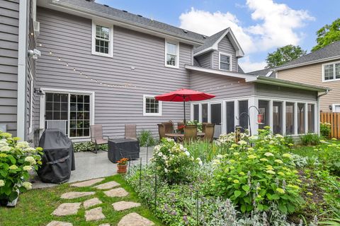 Tiny photo for Wheaton, IL 60189 (MLS # 12580363)