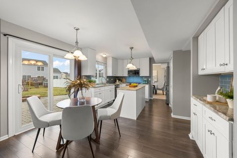 Tiny photo for 1371 E Braymore Circle, Naperville, IL 60564 (MLS # 12588183)