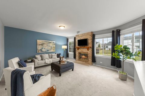 Tiny photo for 1371 E Braymore Circle, Naperville, IL 60564 (MLS # 12588183)