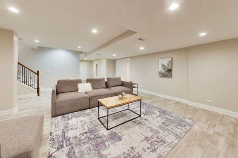 Tiny photo for 2444 N De Cook Court, Park Ridge, IL 60068 (MLS # 12606435)