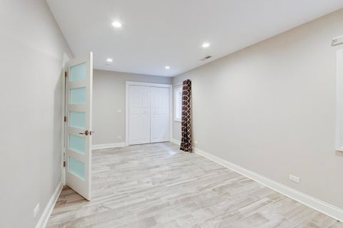 Tiny photo for 2444 N De Cook Court, Park Ridge, IL 60068 (MLS # 12606435)