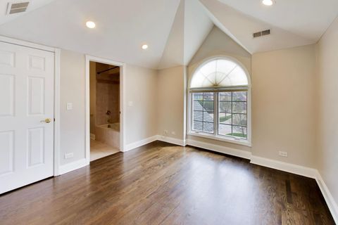 Tiny photo for 2444 N De Cook Court, Park Ridge, IL 60068 (MLS # 12606435)