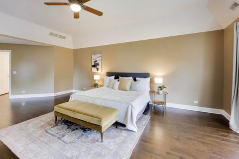 Tiny photo for 2444 N De Cook Court, Park Ridge, IL 60068 (MLS # 12606435)