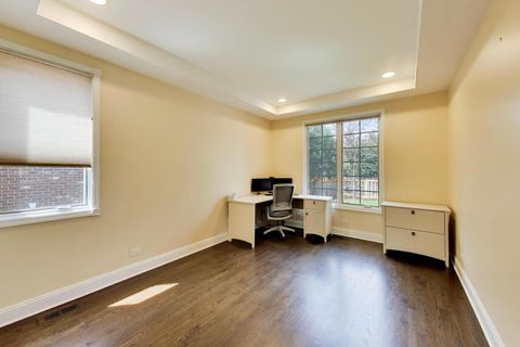 Tiny photo for 2444 N De Cook Court, Park Ridge, IL 60068 (MLS # 12606435)