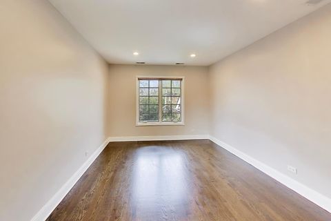 Tiny photo for 2444 N De Cook Court, Park Ridge, IL 60068 (MLS # 12606435)
