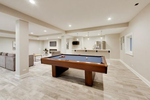 Tiny photo for 2444 N De Cook Court, Park Ridge, IL 60068 (MLS # 12606435)