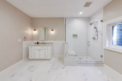 Tiny photo for 2444 N De Cook Court, Park Ridge, IL 60068 (MLS # 12606435)