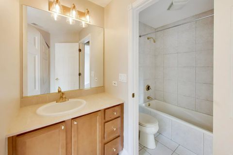 Tiny photo for 2444 N De Cook Court, Park Ridge, IL 60068 (MLS # 12606435)