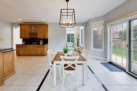 Tiny photo for 2444 N De Cook Court, Park Ridge, IL 60068 (MLS # 12606435)