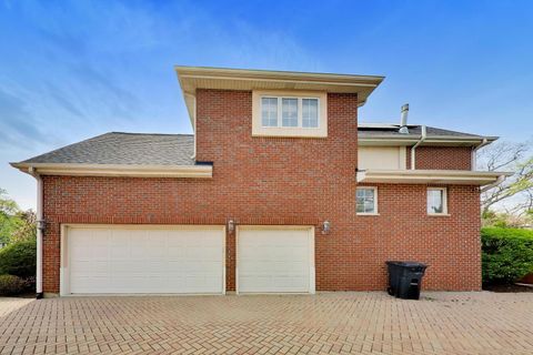 Tiny photo for 2444 N De Cook Court, Park Ridge, IL 60068 (MLS # 12606435)
