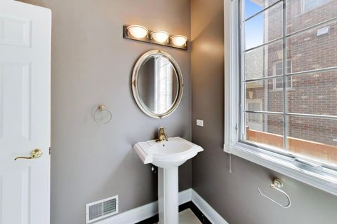Tiny photo for 2444 N De Cook Court, Park Ridge, IL 60068 (MLS # 12606435)