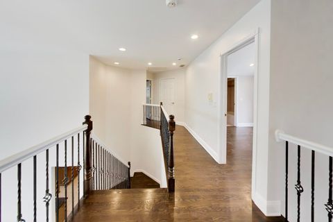 Tiny photo for 2444 N De Cook Court, Park Ridge, IL 60068 (MLS # 12606435)