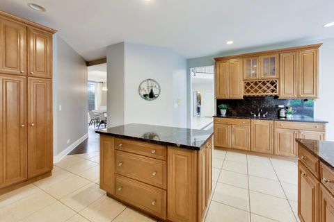 Tiny photo for 2444 N De Cook Court, Park Ridge, IL 60068 (MLS # 12606435)