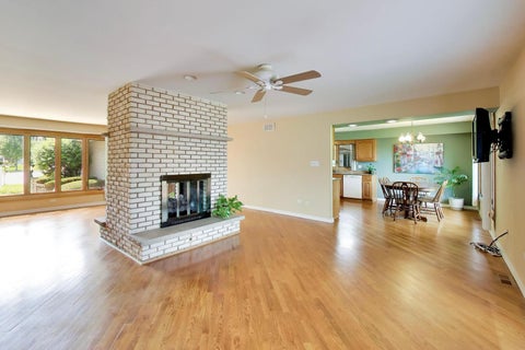 Tiny photo for 757 Oakwood Drive, Westmont, IL 60559 (MLS # 12749423)