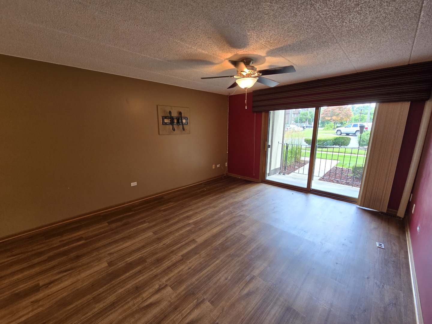 10512 Ridge Cove Drive 13C