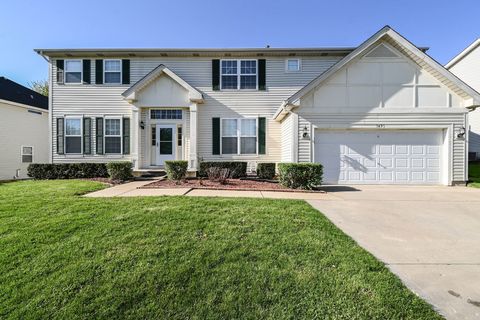 Photo of 5495 Chapel Hill, Gurnee, IL 60031 (MLS # 12636716)