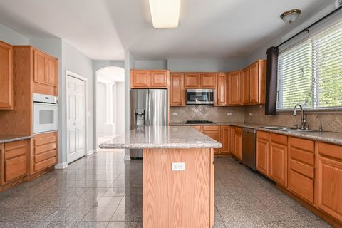 Tiny photo for 5495 Chapel Hill, Gurnee, IL 60031 (MLS # 12636716)