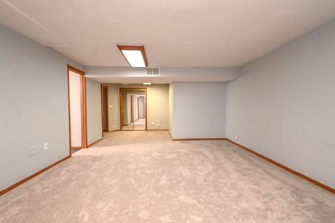 Tiny photo for 5495 Chapel Hill, Gurnee, IL 60031 (MLS # 12636716)