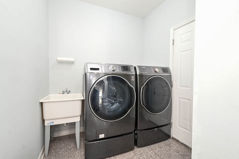 Tiny photo for 5495 Chapel Hill, Gurnee, IL 60031 (MLS # 12636716)