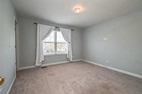 Tiny photo for 5495 Chapel Hill, Gurnee, IL 60031 (MLS # 12636716)