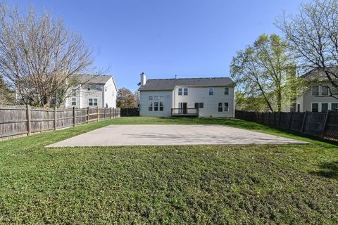 Tiny photo for 5495 Chapel Hill, Gurnee, IL 60031 (MLS # 12636716)