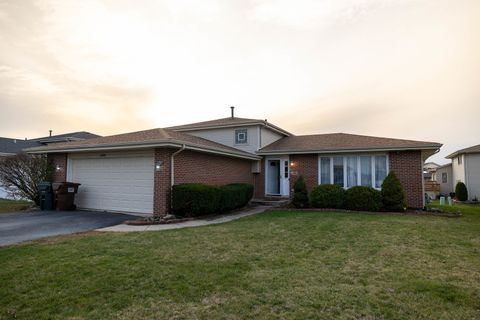 A home in Country Club Hills