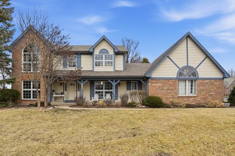 4 beds bed, 3.5 baths bath property at 492 patricia court, grayslake, IL 60030