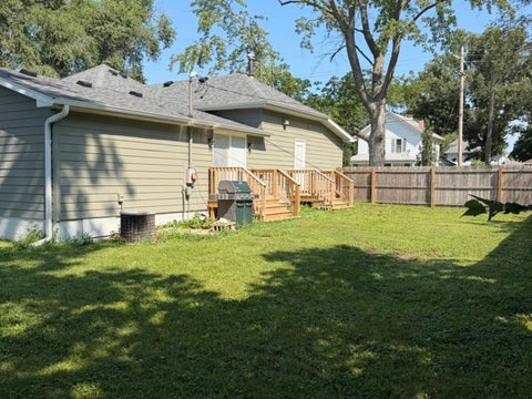Tiny photo for 402 E 2nd Street, Gilman, IL 60938 (MLS # 12729854)