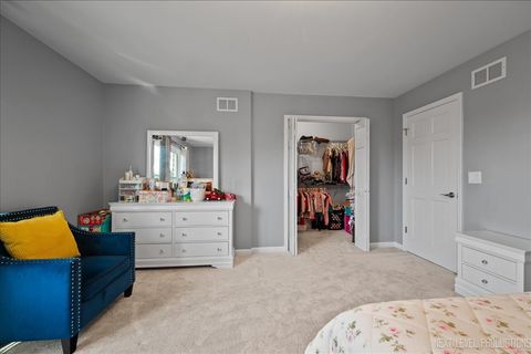 Tiny photo for 509 Wingfoot Drive, North Aurora, IL 60542 (MLS # 12482690)