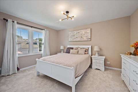 Tiny photo for 509 Wingfoot Drive, North Aurora, IL 60542 (MLS # 12482690)