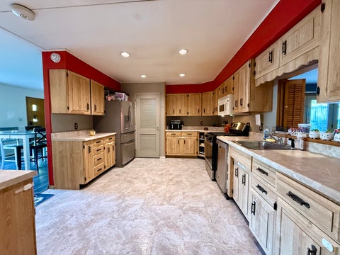 Tiny photo for 301 S Walnut Street, Clinton, IL 61727 (MLS # 12535156)