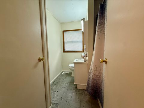 Tiny photo for 301 S Walnut Street, Clinton, IL 61727 (MLS # 12535156)