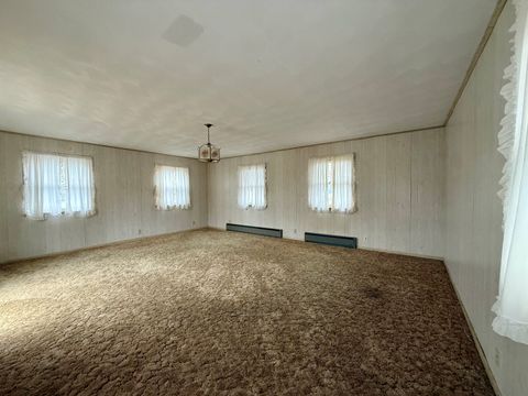 Tiny photo for 301 S Walnut Street, Clinton, IL 61727 (MLS # 12535156)