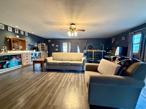 Tiny photo for 301 S Walnut Street, Clinton, IL 61727 (MLS # 12535156)