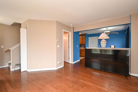 Tiny photo for 39631 N Warren Lane, Beach Park, IL 60083 (MLS # 12463505)