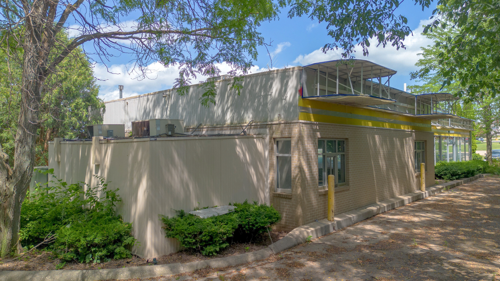 1301 N Galena Avenue