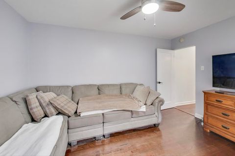 Tiny photo for 3816 Wisconsin Avenue, Berwyn, IL 60402 (MLS # 12497539)