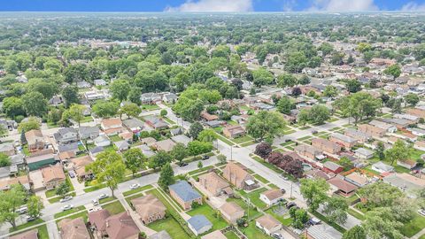 A home in Oak Lawn