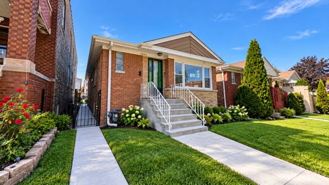 Tiny photo for 1804 S 49th Court, Cicero, IL 60804 (MLS # 12783498)