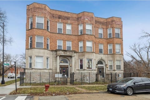 Photo of 501 W 60th Place #3, Chicago, IL 60621 (MLS # 12617079)