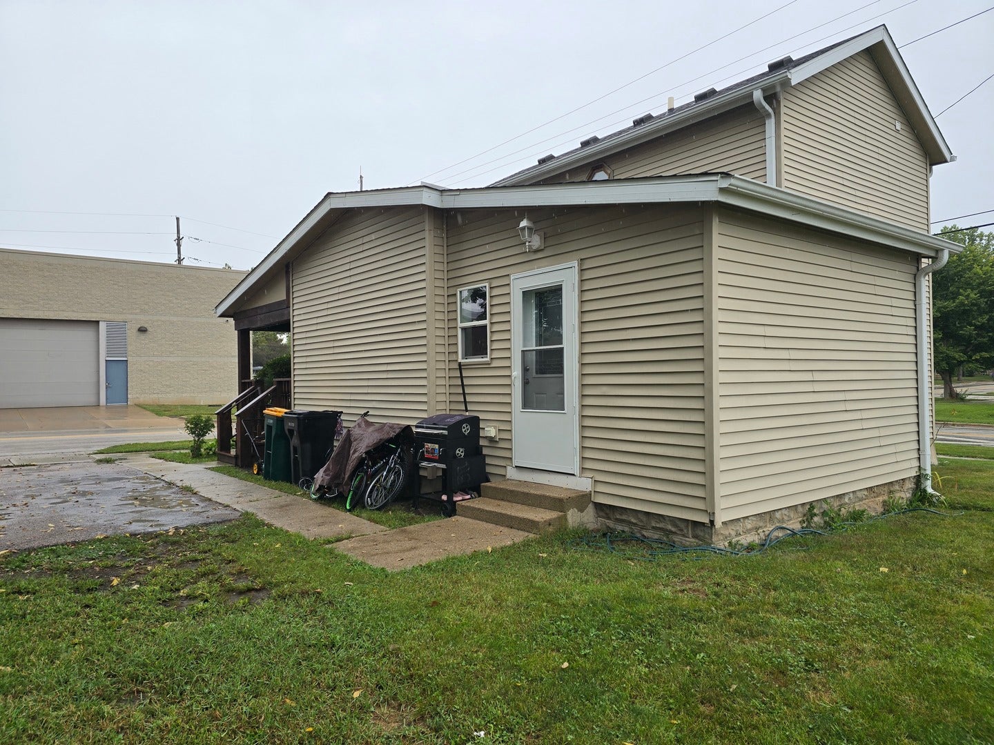 112 E Main Street