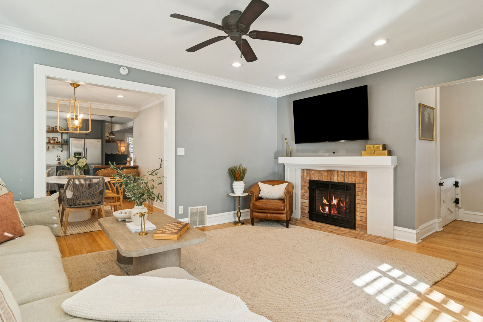 212 Washington Street