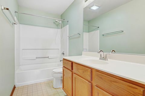 Tiny photo for 94 Waterbury Circle, Oswego, IL 60543 (MLS # 12465177)