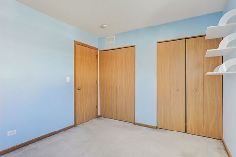 Tiny photo for 94 Waterbury Circle, Oswego, IL 60543 (MLS # 12465177)