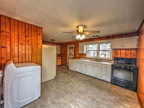 Tiny photo for 107 N PEARL Street, Milford, IL 60953 (MLS # 12570534)